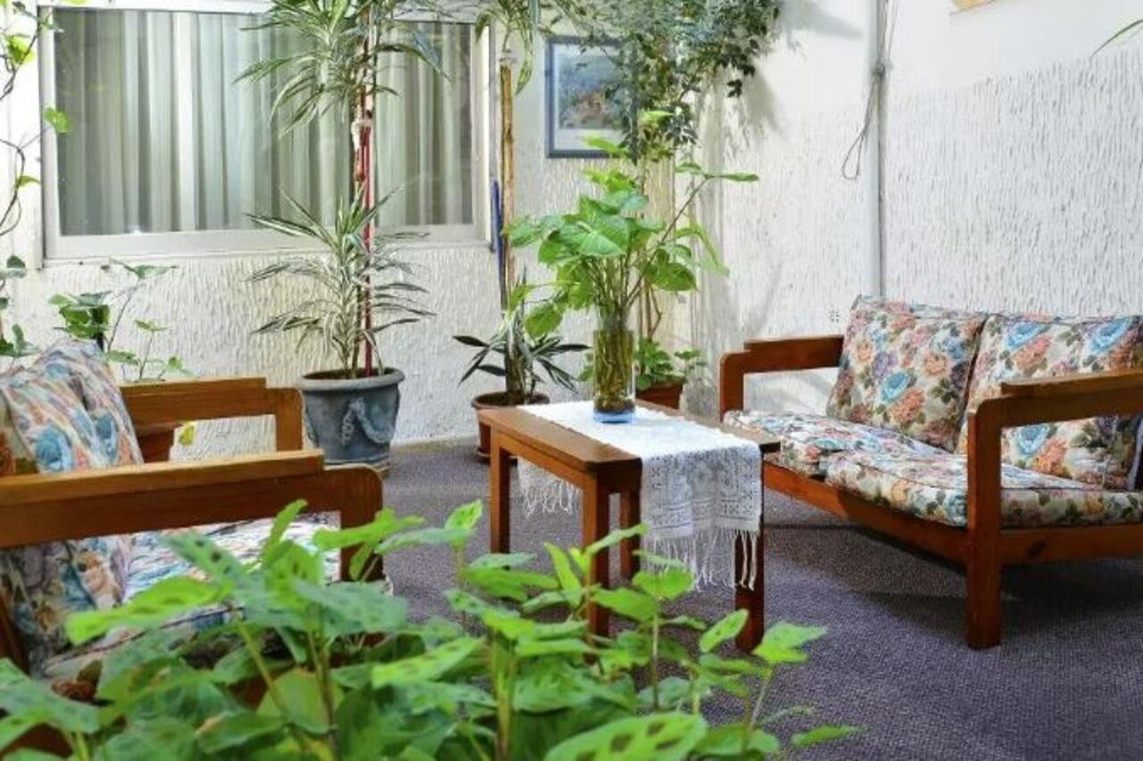Hotel Hispano Montevideo Bagian luar foto
