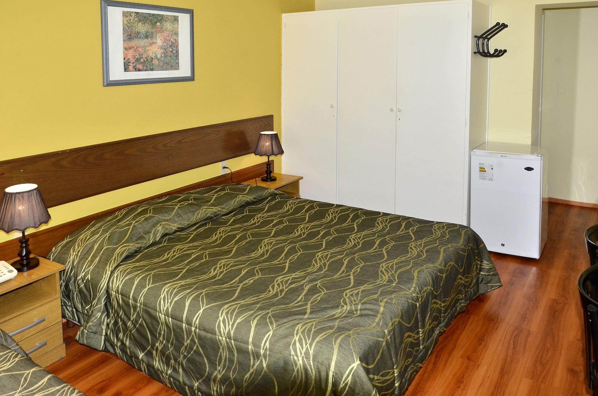 Hotel Hispano Montevideo Bagian luar foto