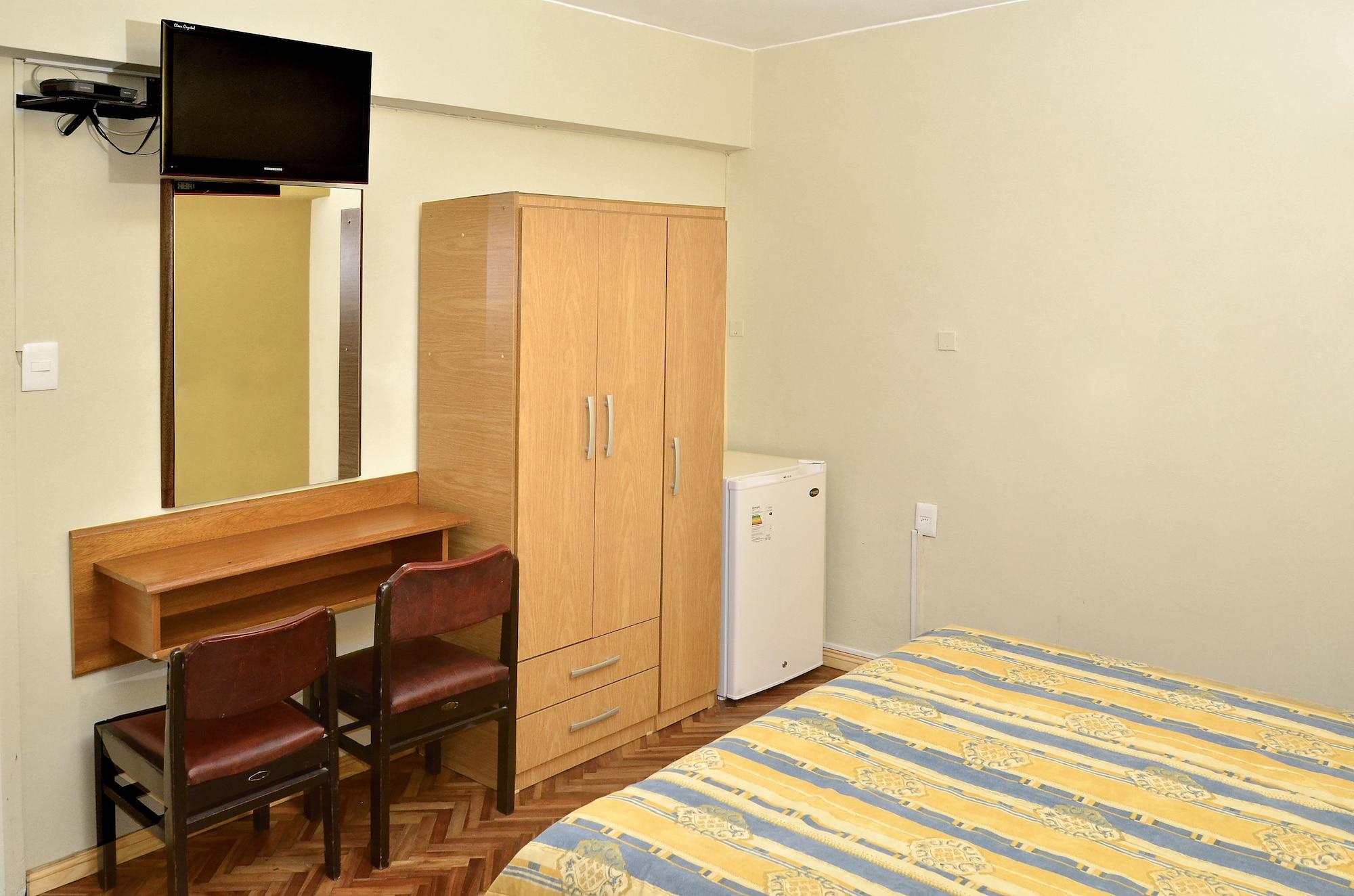 Hotel Hispano Montevideo Bagian luar foto
